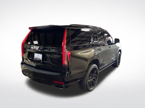 Used 2023 Cadillac Escalade Sport Platinum AWD/4WD image 5