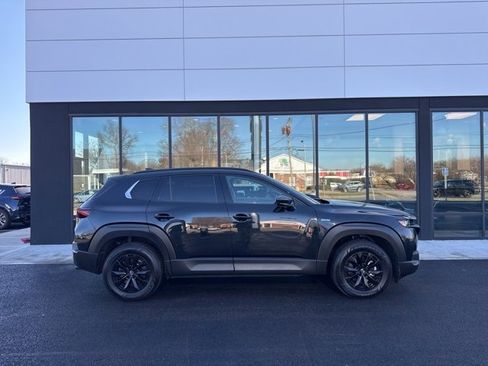 Used 2025 MAZDA CX-50 AWD 2.5 Hybrid w/ Premium Pkg image 2