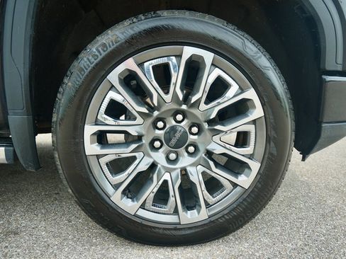 Used 2023 GMC Sierra 1500 Denali Ultimate image 38