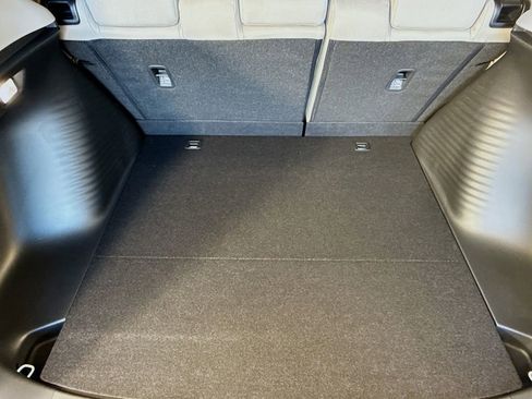 New 2026 Honda HR-V LX image 23