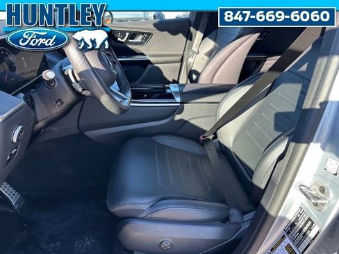 Used 2025 Mercedes-Benz GLC 300 4MATIC w/ AMG Line image 20