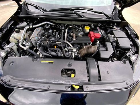 Used 2024 Nissan Sentra SV FWD image 31