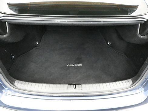 Used 2015 Hyundai Genesis 3.8 w/ Option Group 02 AWD/4WD image 42