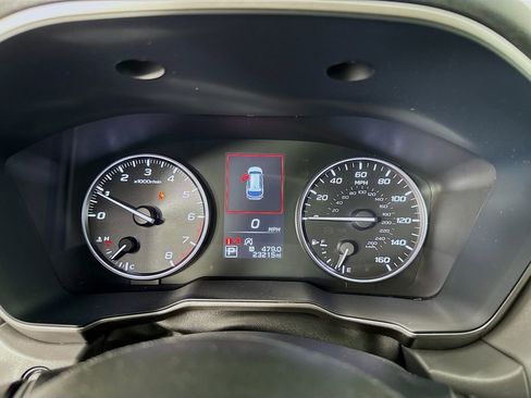 Used 2025 Subaru Outback Onyx Edition image 18