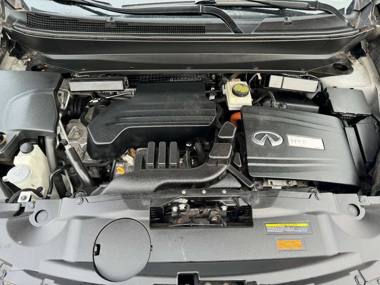 Used 2015 INFINITI QX60 AWD Hybrid w/ HEV Deluxe Touring Package image 23