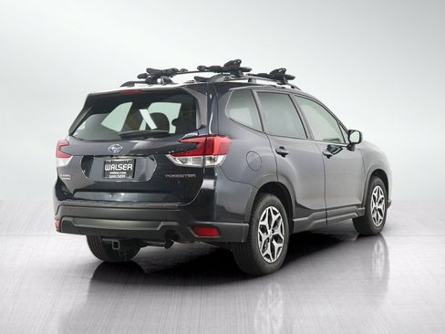 Used 2019 Subaru Forester Premium w/ Popular Package #1 AWD/4WD image 6