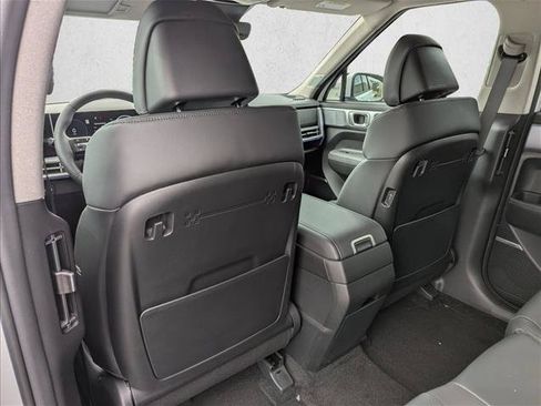 New 2026 Hyundai Santa Fe Limited FWD image 24