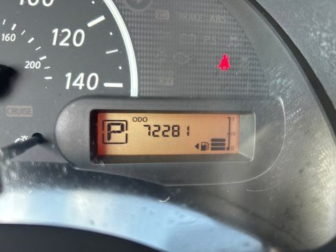 Used 2012 Nissan Versa S w/ Cruise Control Pkg FWD image 14