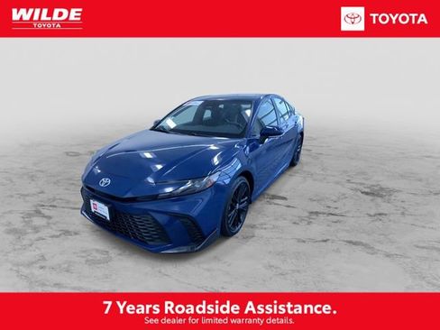 Certified 2025 Toyota Camry SE image 5