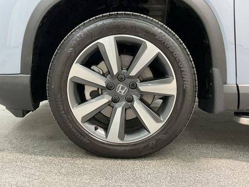 Certified 2025 Honda Pilot Touring image 35