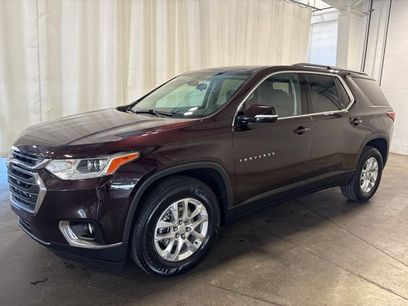 Used 2020 Chevrolet Traverse LT w/ Driver Confidence II Package