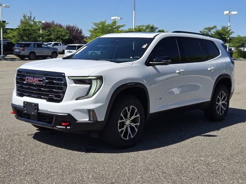 New 2026 GMC Acadia AT4 w/ Luxury Package AWD/4WD image 38