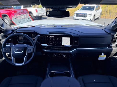 New 2026 GMC Sierra 2500 SLT w/ SLT Premium Package image 19