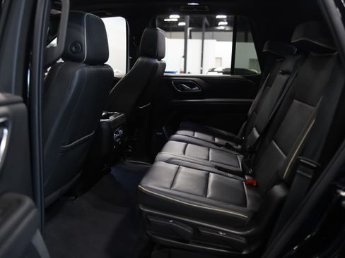 Used 2022 GMC Yukon SLT AWD/4WD image 37