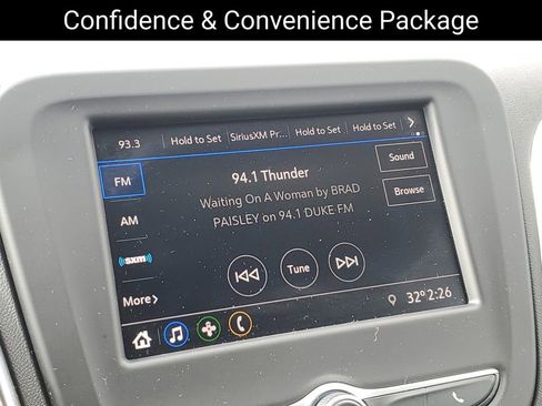 Used 2020 Chevrolet Equinox LT image 12