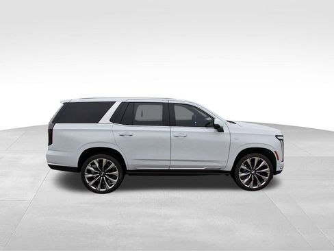 New 2026 Cadillac Escalade Luxury w/ Touring Package AWD/4WD image 5