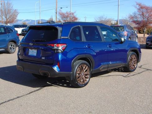 Used 2025 Subaru Forester Sport AWD/4WD image 4