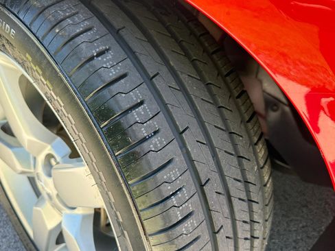 Used 2011 Chevrolet Camaro LT RWD image 25