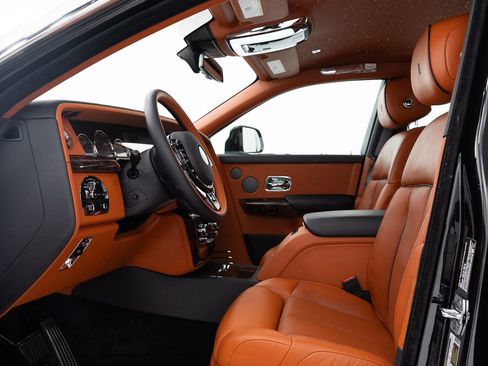 Certified 2023 Rolls-Royce Phantom Sedan RWD image 15