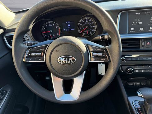 Used 2020 Kia Optima LX image 14