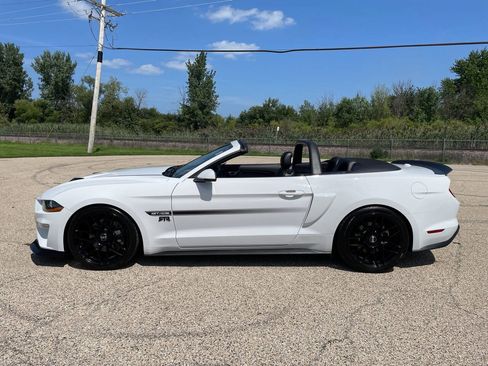 Used 2021 Ford Mustang GT Premium w/ Equipment Group 401A RWD image 79