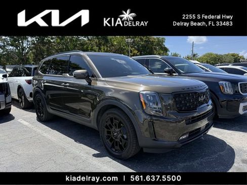 Used 2022 Kia Telluride SX w/ Nightfall Edition Package AWD/4WD image 1