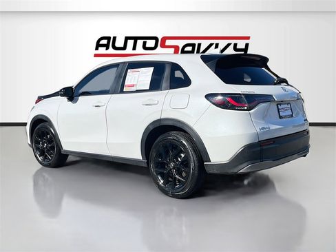 Used 2025 Honda HR-V Sport image 5