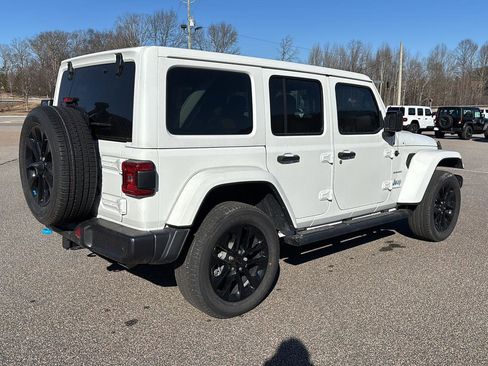 Used 2023 Jeep Wrangler Sahara w/ Cold Weather Group image 3