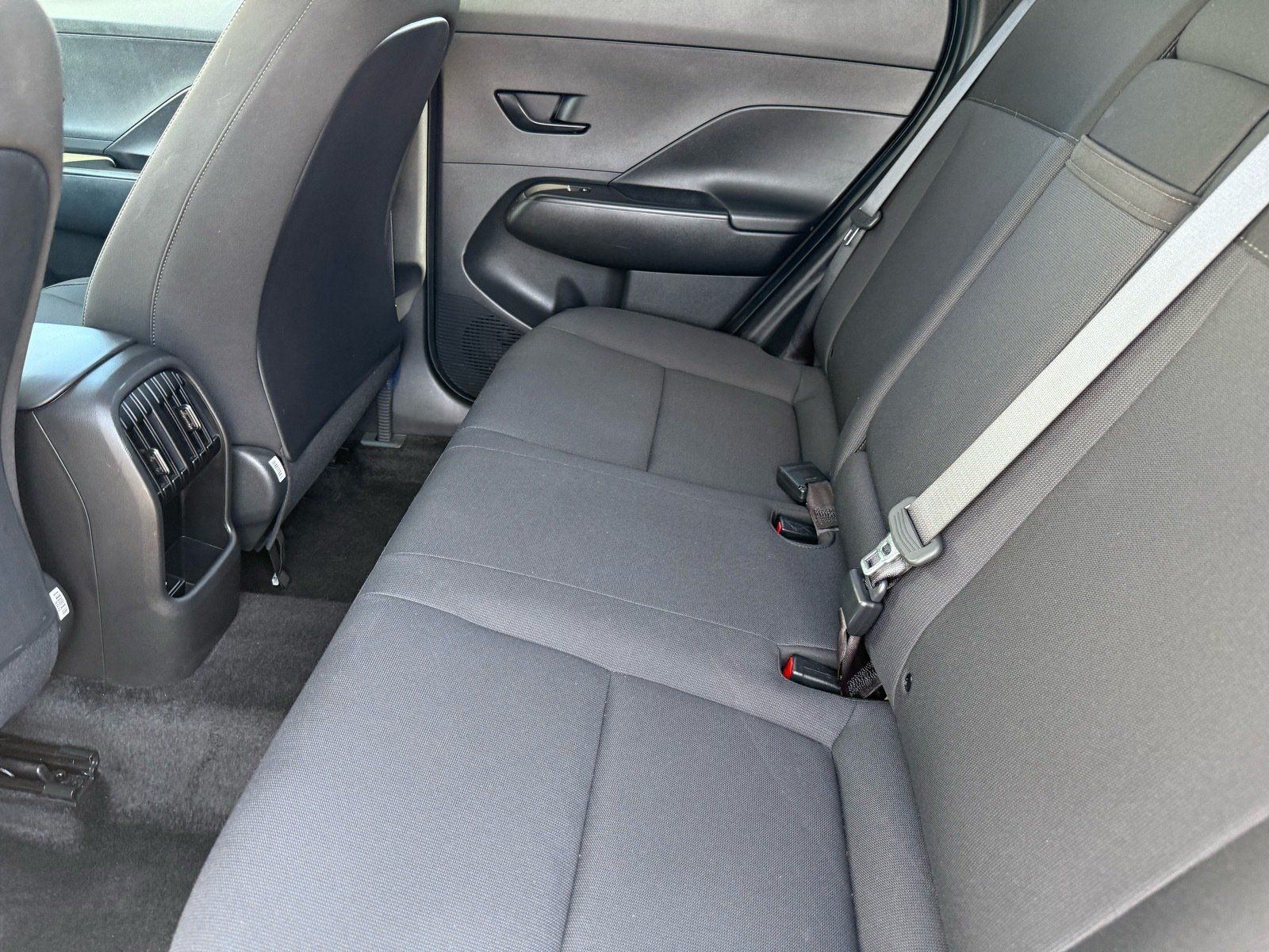 Used 2025 Hyundai Kona SEL AWD/4WD image 28