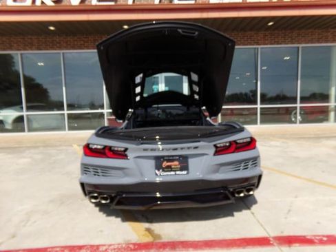 Used 2025 Chevrolet Corvette E-Ray w/ ZER Performance Package AWD/4WD image 10