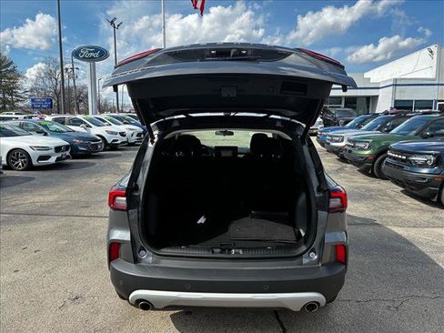 Used 2023 Ford Escape Active w/ Tech Pack #2 image 7
