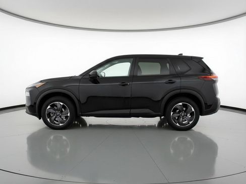 Used 2025 Nissan Rogue SV image 5