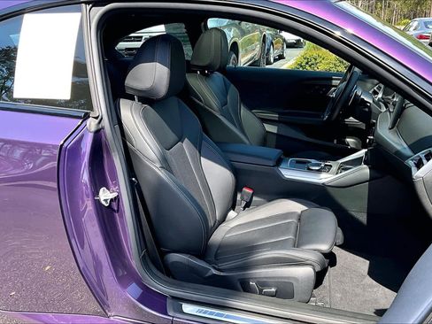 Certified 2025 BMW M240i Coupe image 9