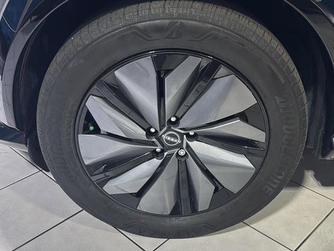 Used 2023 Nissan Ariya EVOLVE+ image 27