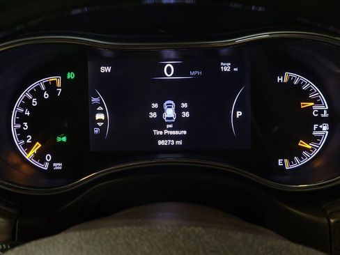 Used 2016 Jeep Grand Cherokee Overland w/ Trailer Tow Group IV image 23