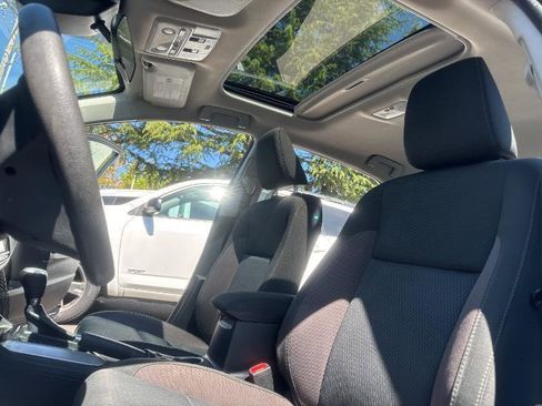 Used 2018 Toyota Corolla LE w/ LE Eco Premium Package image 12