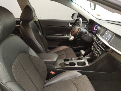 Used 2020 Kia Optima S FWD image 21