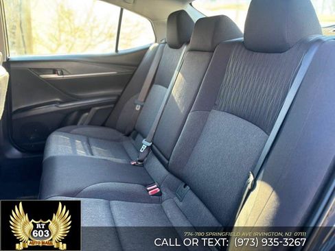 Used 2025 Toyota Camry LE image 9