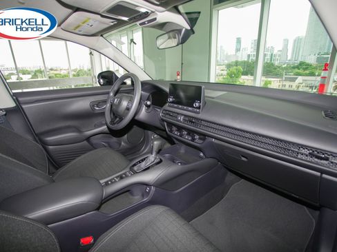 Used 2024 Honda HR-V LX image 19