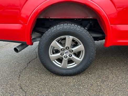 Used 2019 Ford F150 Lariat w/ Equipment Group 502A Luxury image 5