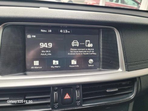 Used 2019 Kia Optima LX image 16