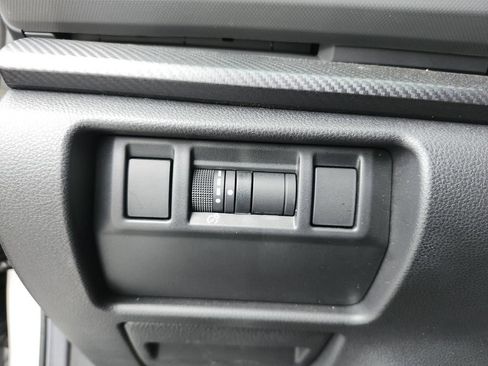 Certified 2025 Subaru Crosstrek 2.5i Sport AWD/4WD image 26