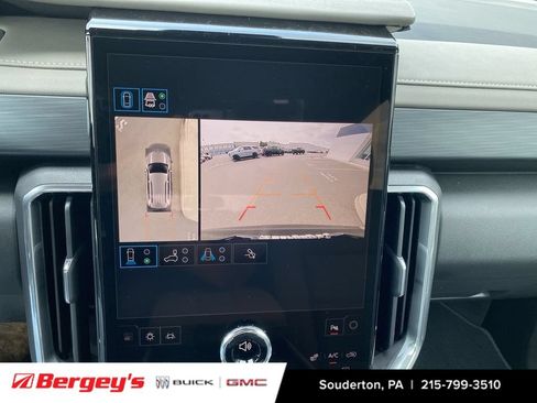New 2026 GMC Acadia Elevation AWD/4WD image 16