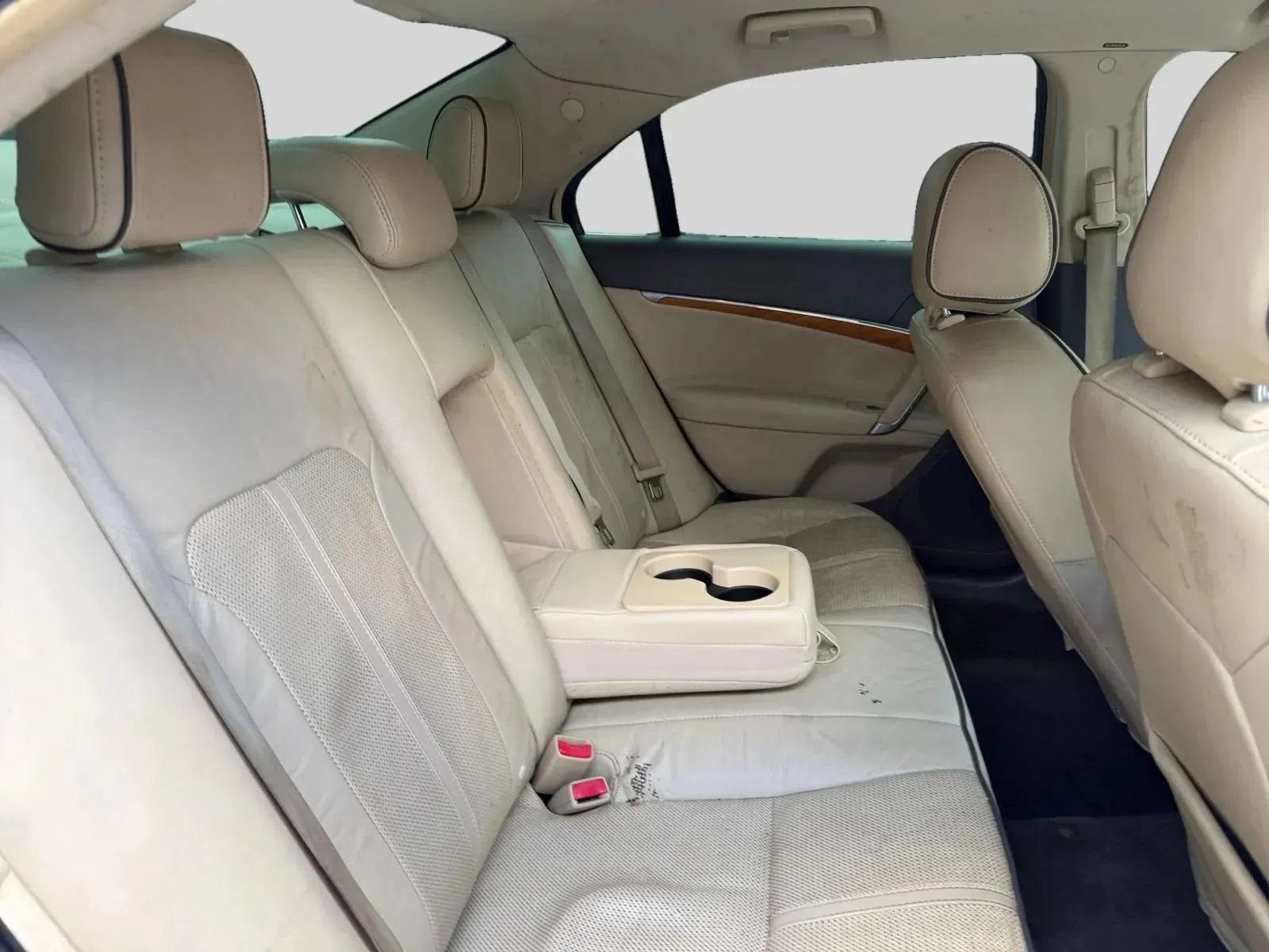 Used 2012 Lincoln MKZ FWD image 18