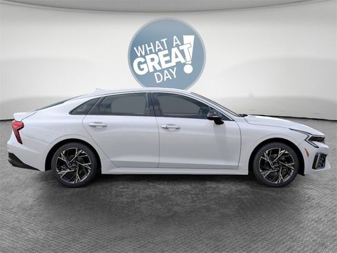 New 2026 Kia K5 GT-Line image 7