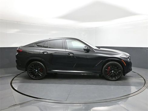 New 2026 BMW X6 xDrive40i image 26