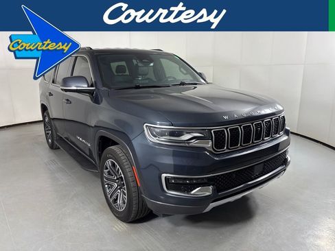 Used 2022 Jeep Wagoneer Series III w/ Convenience Group I RWD image 1