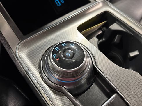 Used 2022 Ford Edge SEL image 34