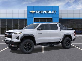 New 2025 Chevrolet Colorado ZR2 w/ Midnight Edition video 2