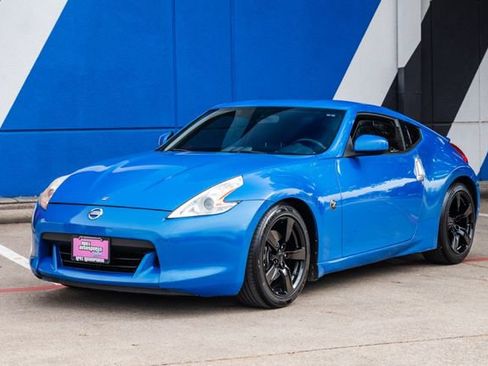 Used 2009 Nissan 370Z Coupe image 5
